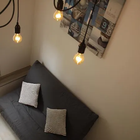 Petit Nid à 50m De La Au Coeur De Appartamento Fouras